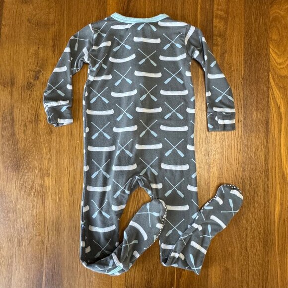 KICKEE PANTS Zip Footie Romper Boys 9-12 Mos Bamboo Gray Stone Paddles + Canoe - Picture 4 of 8